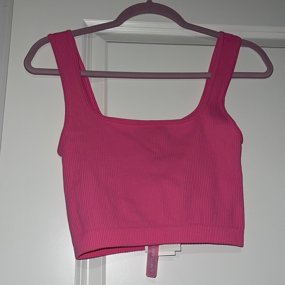Pink top - Picture 8 of 8